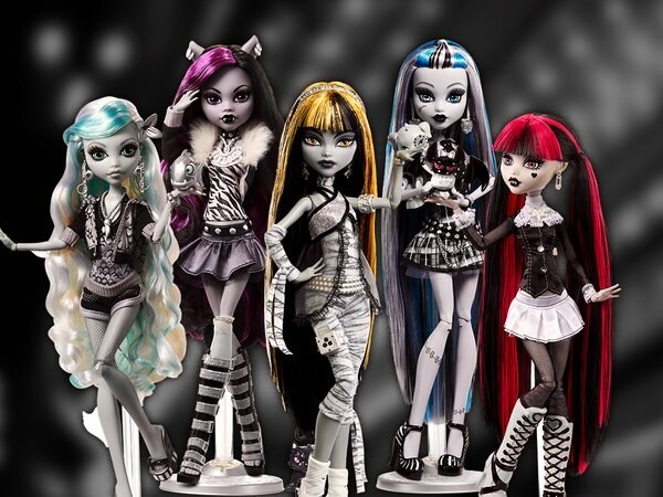 Monster High doll photo