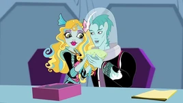 Hatch Me If You Can webisode thumbnail